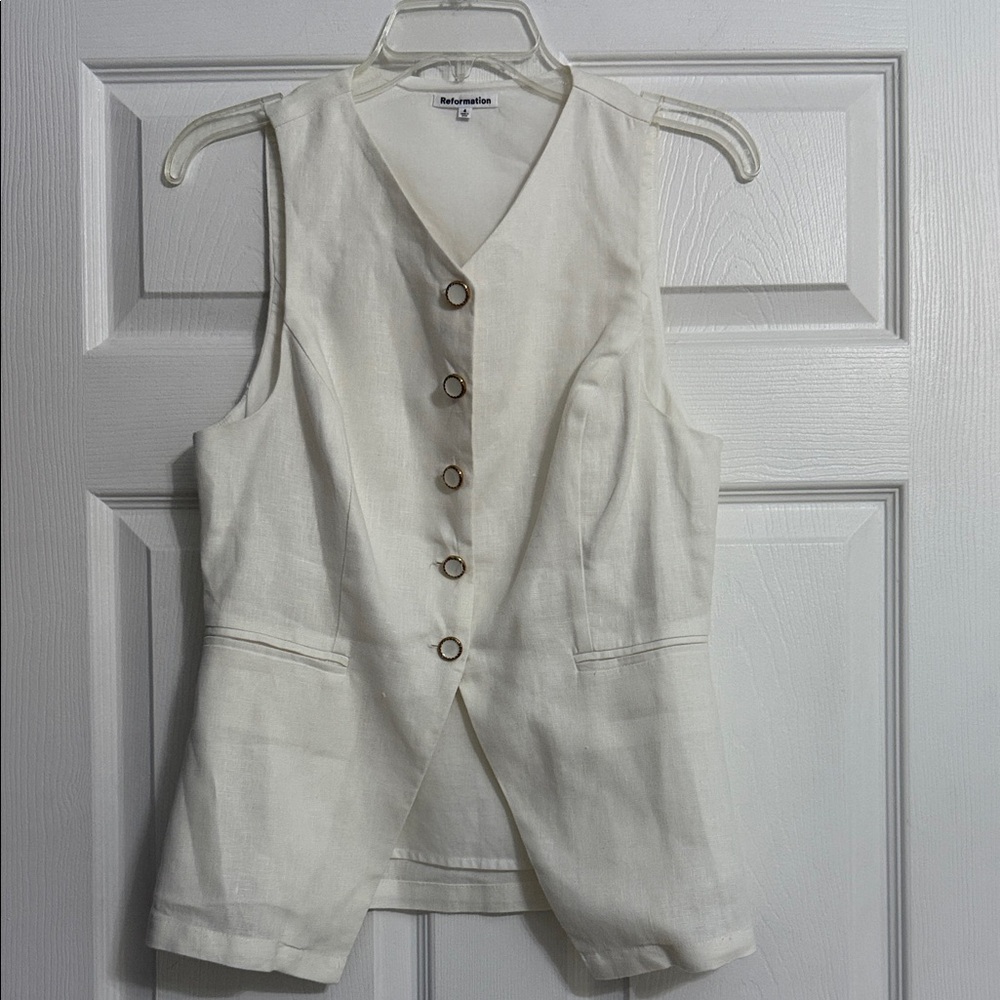 Reformation Ivory Linen Button-Front Vest Top